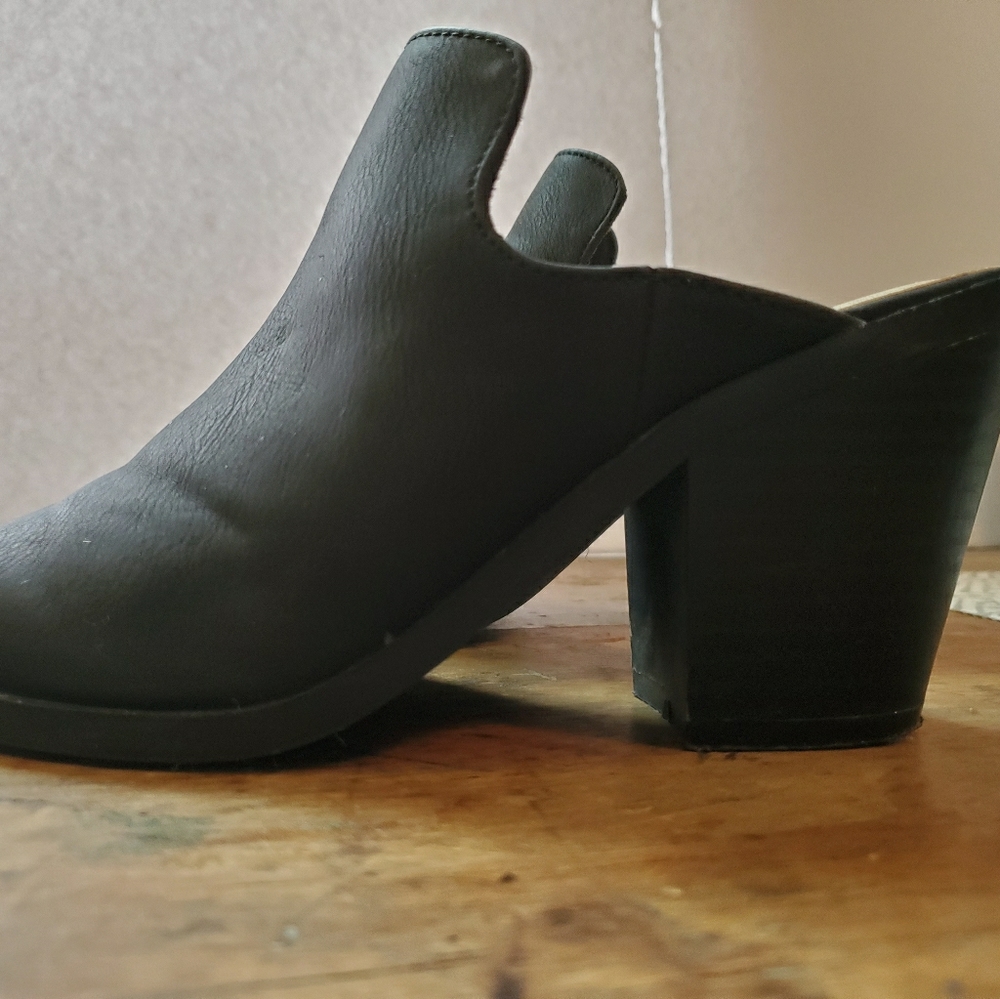 Black Leather Mules